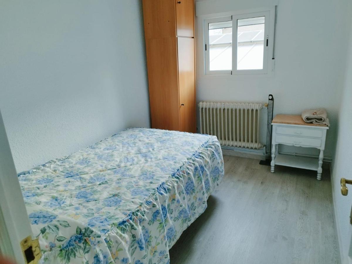 Habitaciones En Apartamento Compartido De Посуело-де-Аларкон Екстер'єр фото
